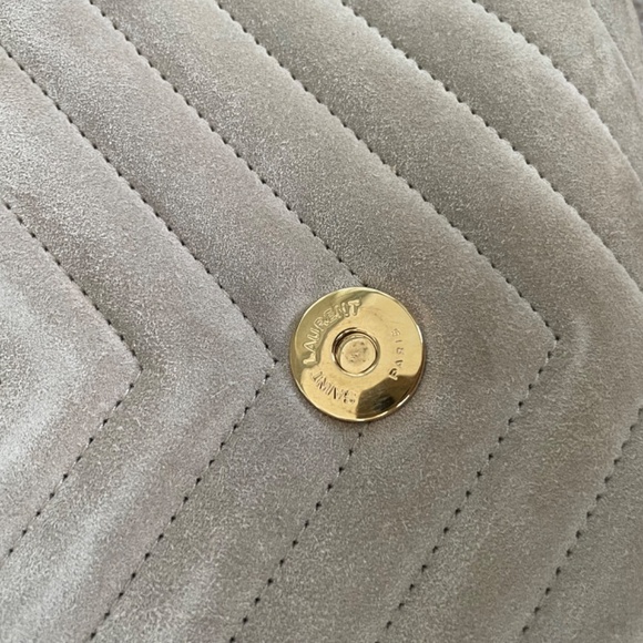 YSL COLLEGE MEDIUM IN QUILTED SUEDE - Picture 2 of 12